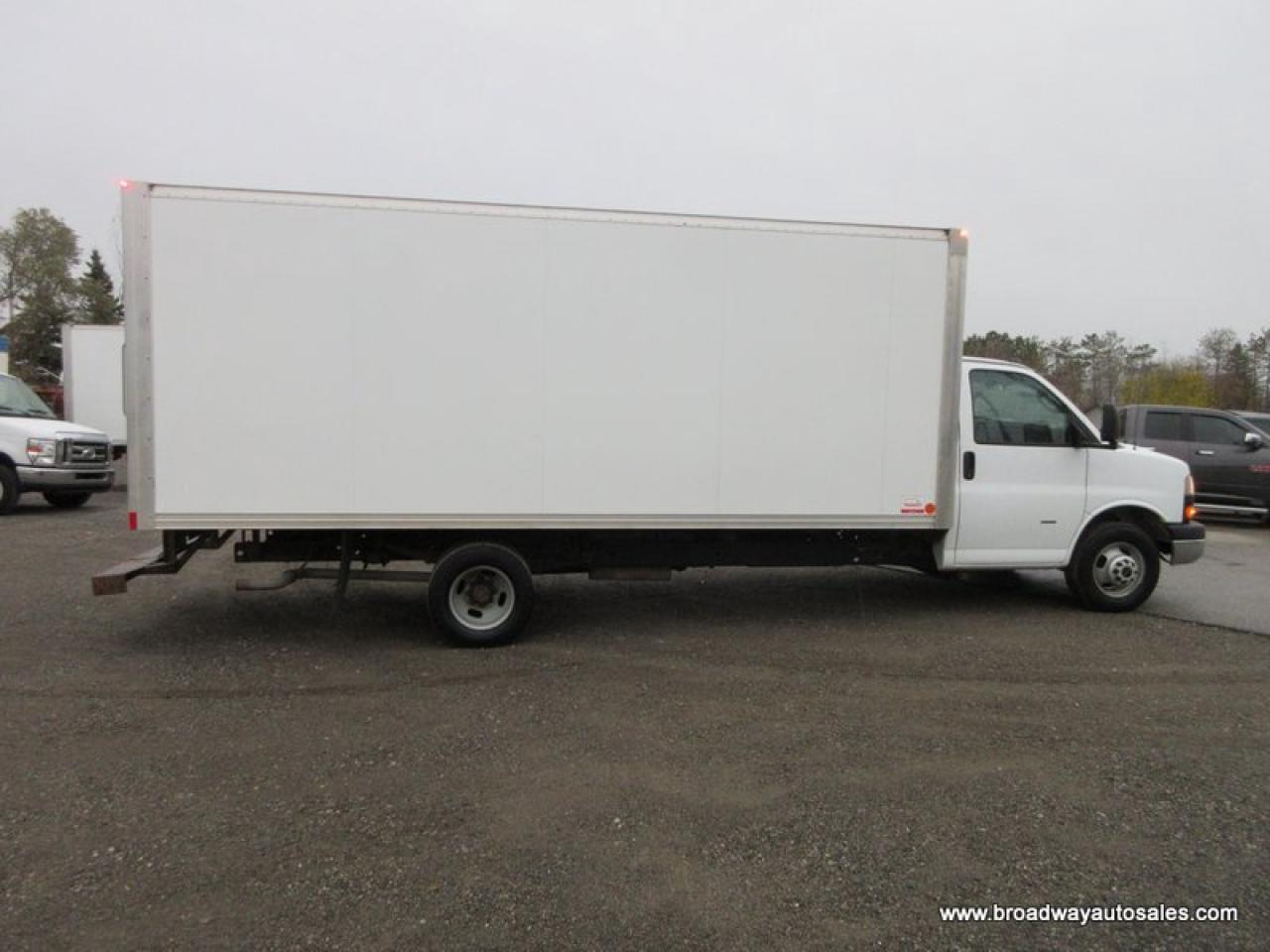 2020 GMC G3500 1-TON CARGO MOVING 2 PASSENGER 6.0L - V8.. 177-INCH-WHEEL-BASE.. STABILITRAK-PACKAGE.. AUX INPUT.. AIR CONDITIONING.. Photo