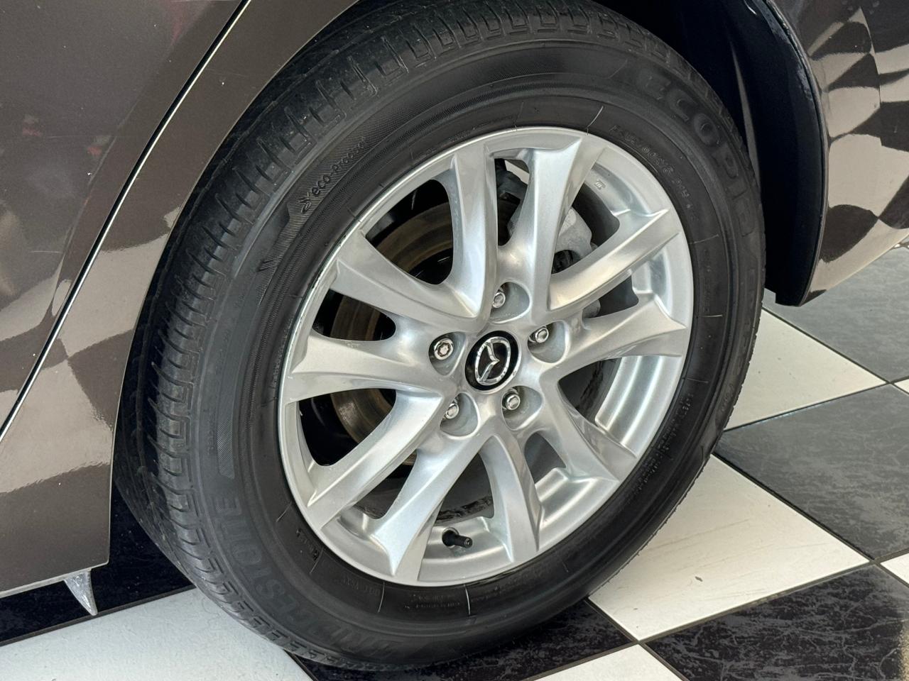 2015 Mazda MAZDA3 GS+Camera+Heated Seats+A/C+Cruise Control Photo55