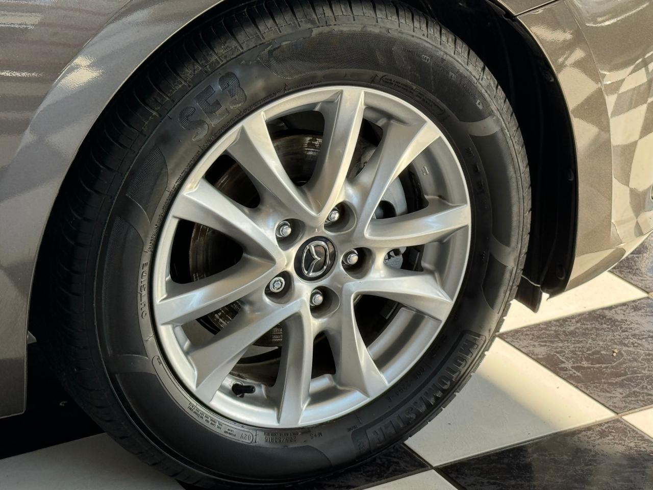 2015 Mazda MAZDA3 GS+Camera+Heated Seats+A/C+Cruise Control Photo57