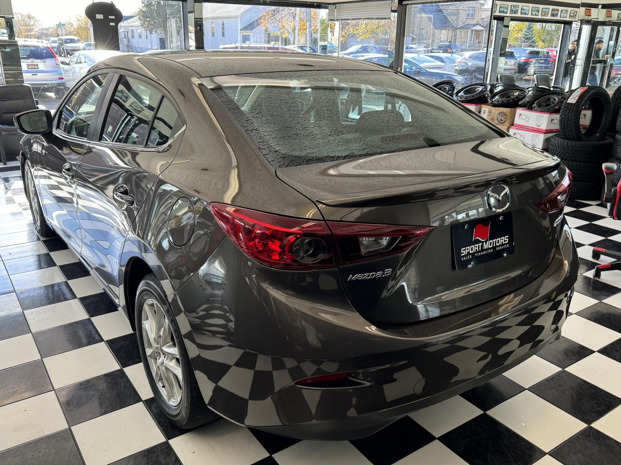 2015 Mazda MAZDA3 GS+Camera+Heated Seats+A/C+Cruise Control Photo2