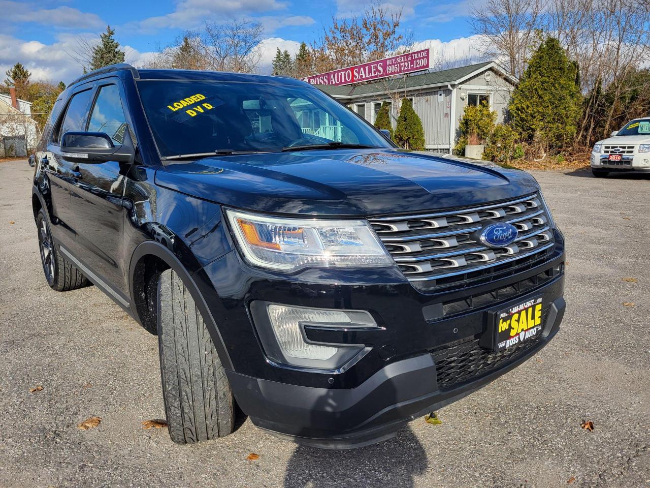 2017 Ford Explorer XLT 4WD Photo
