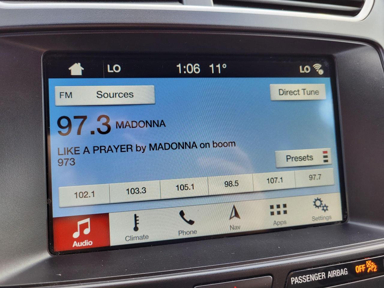 2017 Ford Explorer XLT 4WD Photo