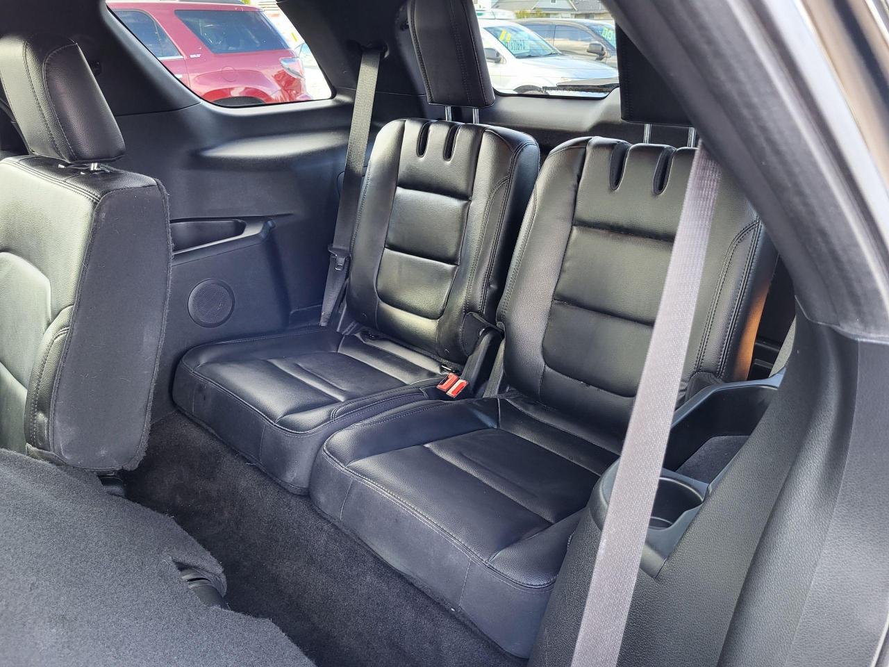 2017 Ford Explorer XLT 4WD Photo