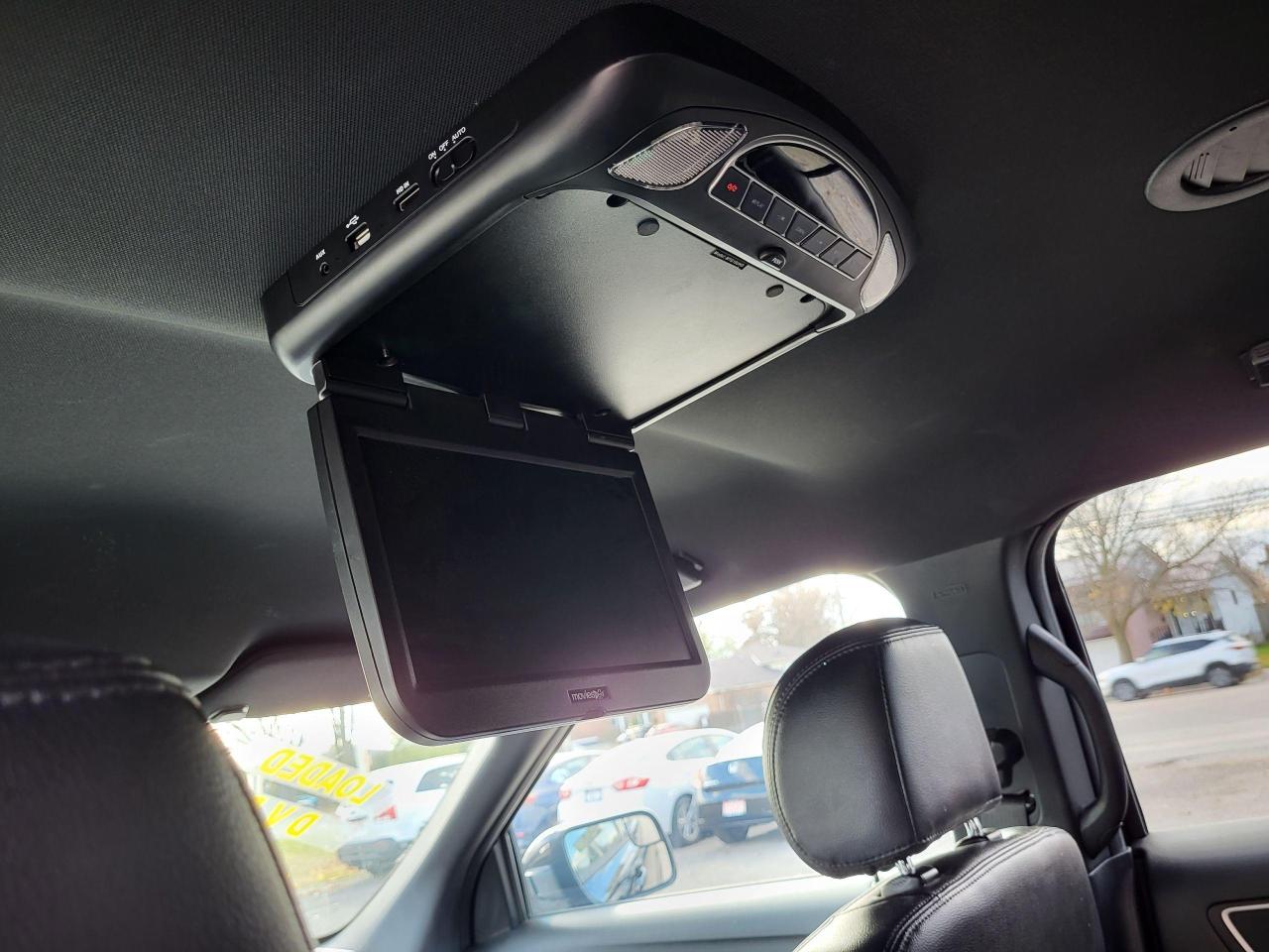 2017 Ford Explorer XLT 4WD Photo