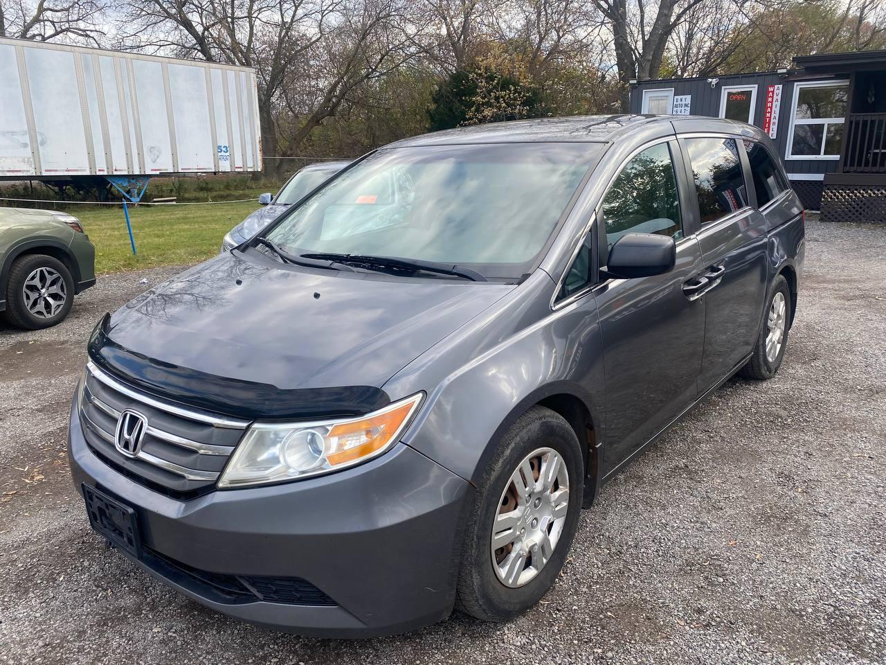 2012 Honda Odyssey 4dr Wgn LX - Photo #1