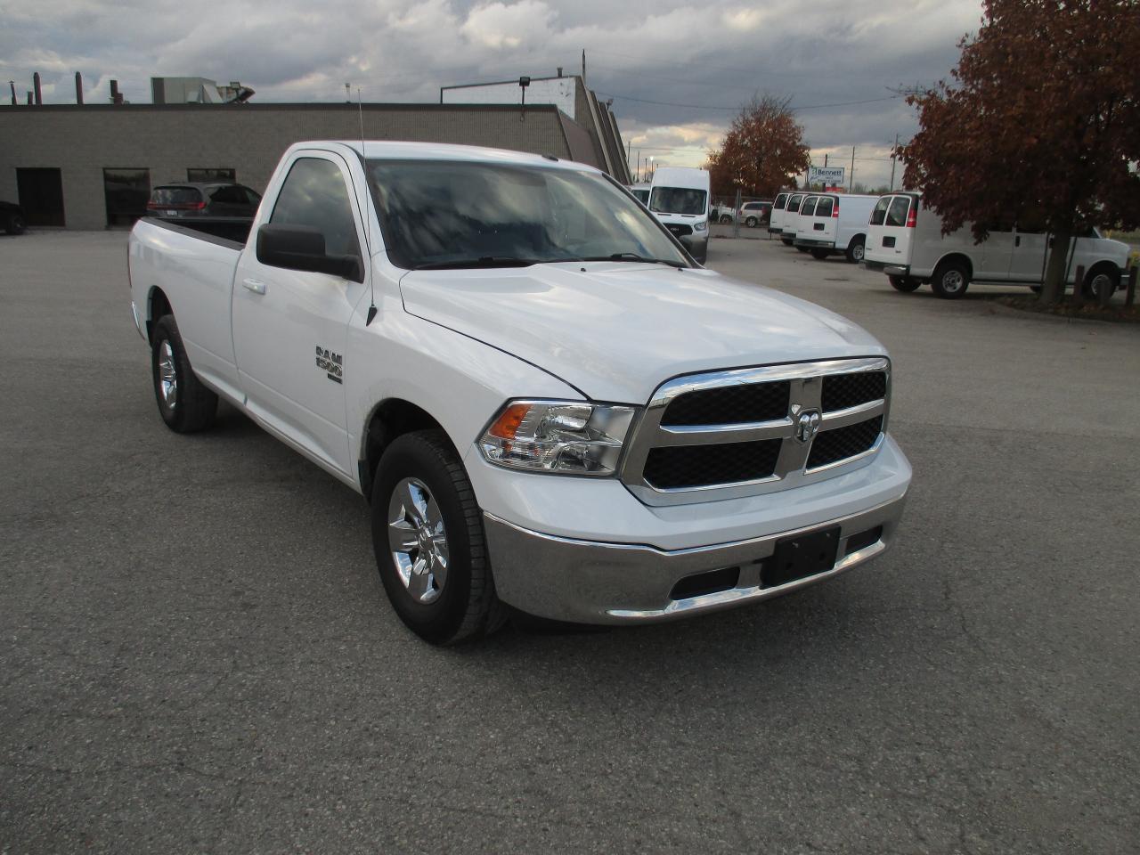 2019 RAM 1500 Classic SLT 4x2 Reg Cab 8' Box - Photo #3
