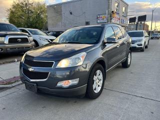 2011 Chevrolet Traverse AWD 4dr 2LT - Photo #2