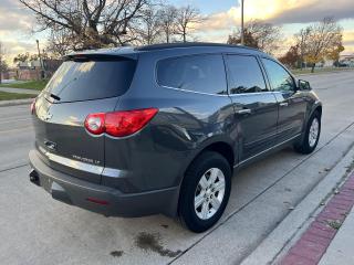 2011 Chevrolet Traverse AWD 4dr 2LT - Photo #9