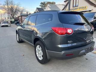 2011 Chevrolet Traverse AWD 4dr 2LT - Photo #12