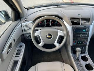 2011 Chevrolet Traverse AWD 4dr 2LT - Photo #25