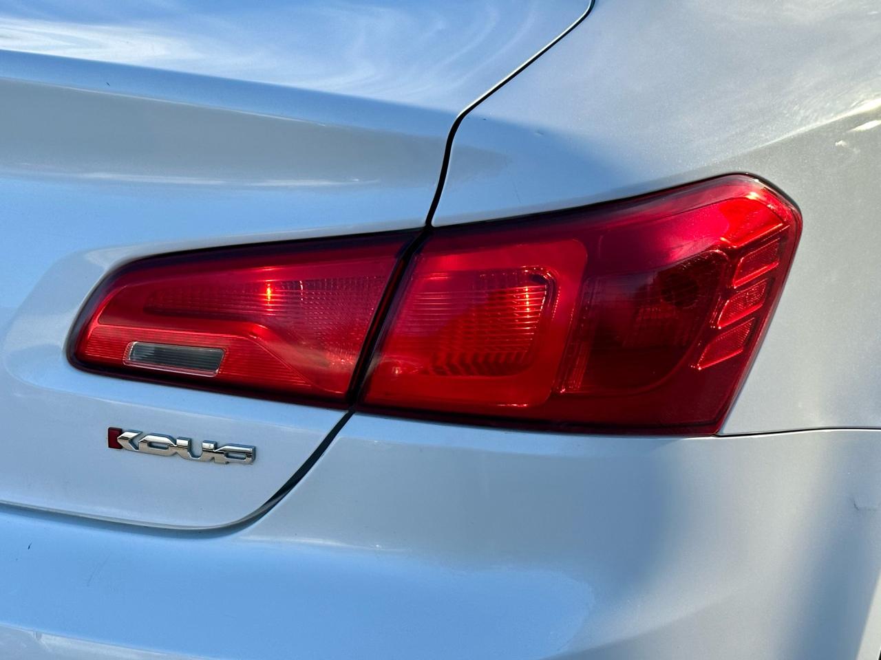 2016 Kia Forte Koup EX Photo4