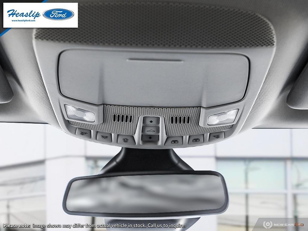 2024 Ford Edge SEL Photo5