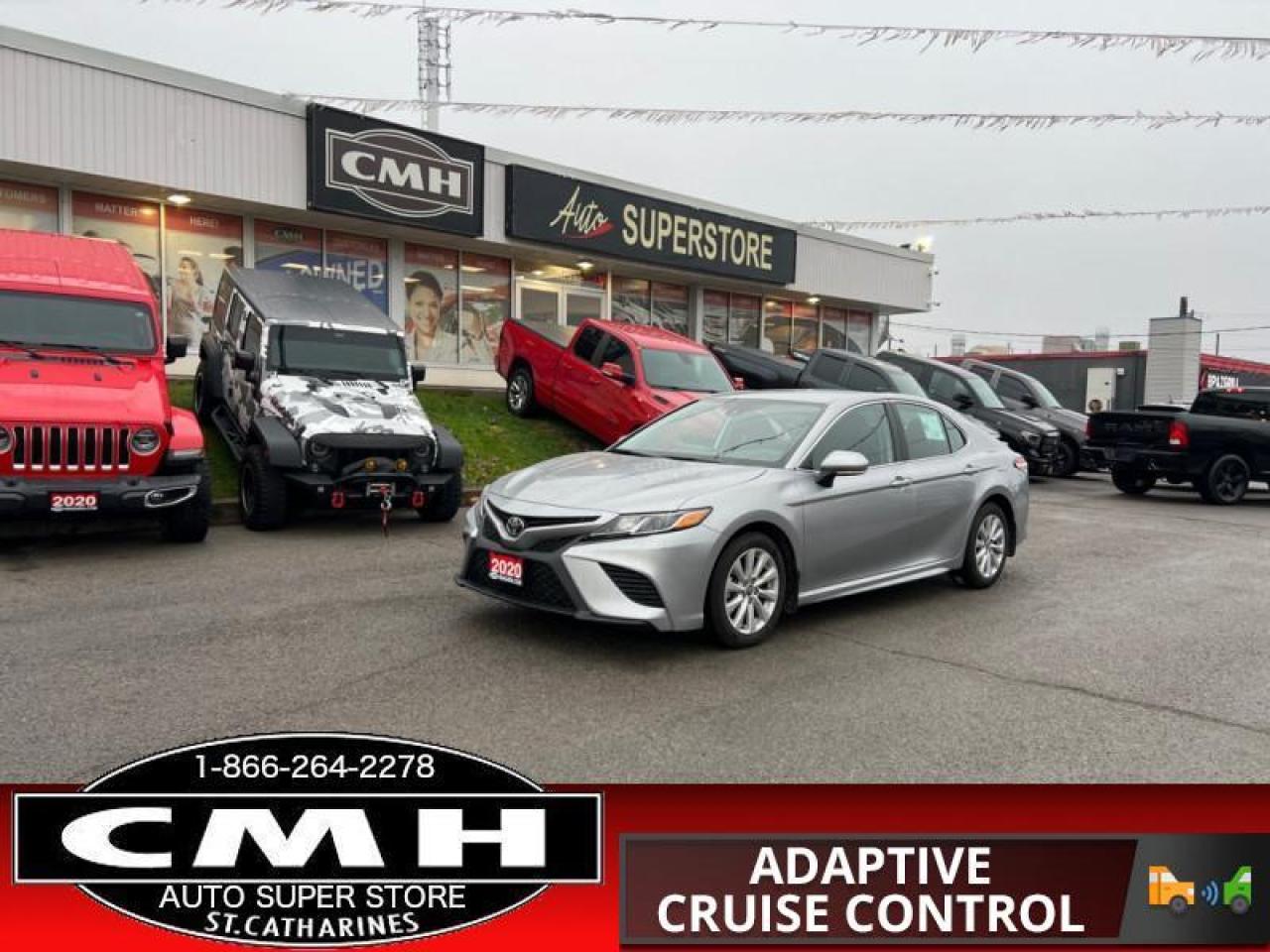 Used 2020 Toyota Camry SE  **VERY LOW MILEAGE** for sale in St. Catharines, ON
