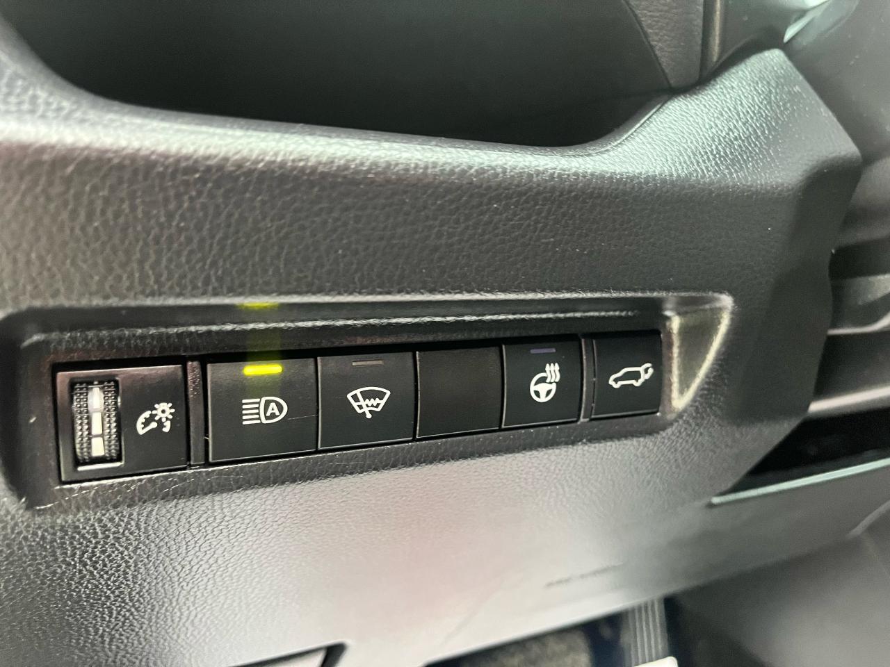 2019 Toyota RAV4 XLE PLUS PACKAGE Photo