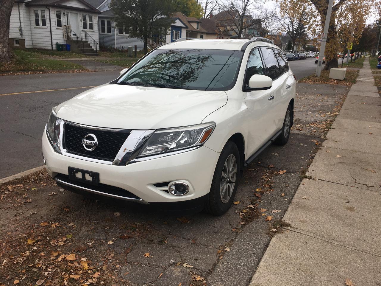 2015 Nissan Pathfinder SV 4 Wheel Drive - Value Priced Sporty SUV - Photo #1