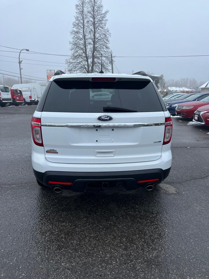 2015 Ford Explorer 4WD 4dr Base - Photo #4