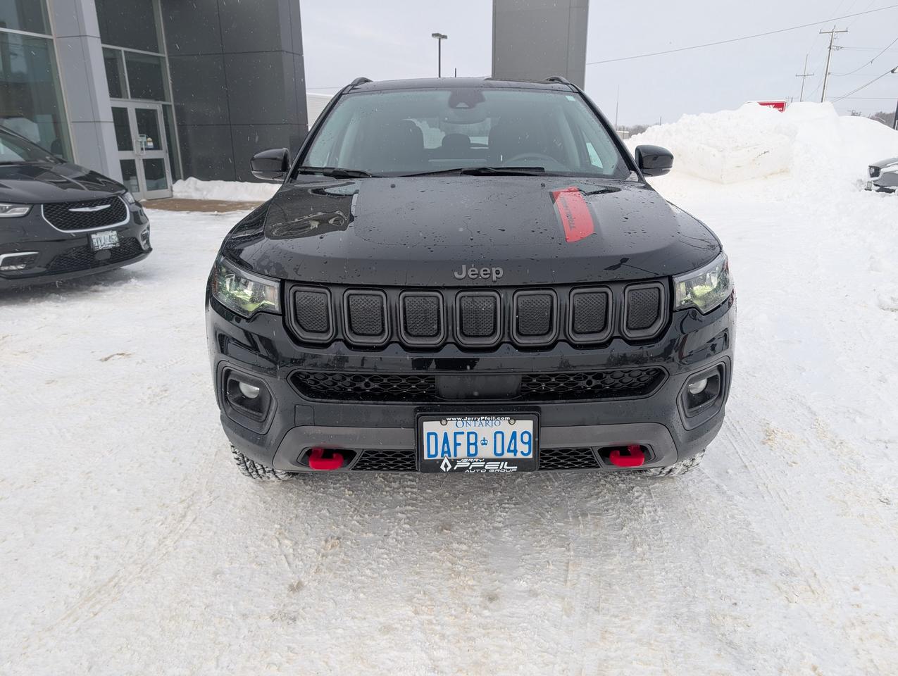 2022 Jeep Compass Trailhawk - Low KM - Pano Roof - Back Up Cam Photo
