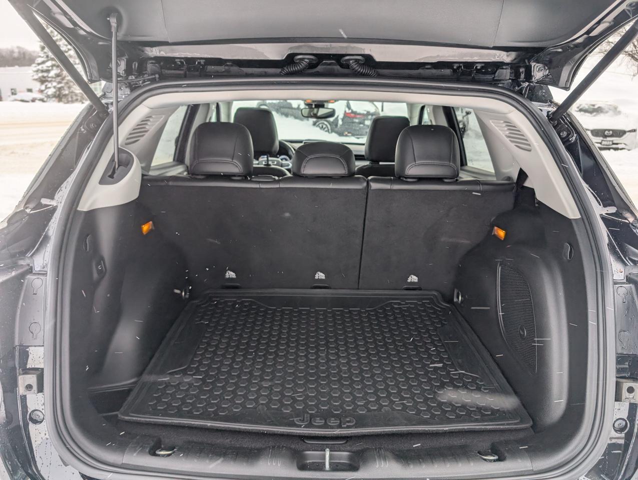2022 Jeep Compass Trailhawk - Low KM - Pano Roof - Back Up Cam Photo