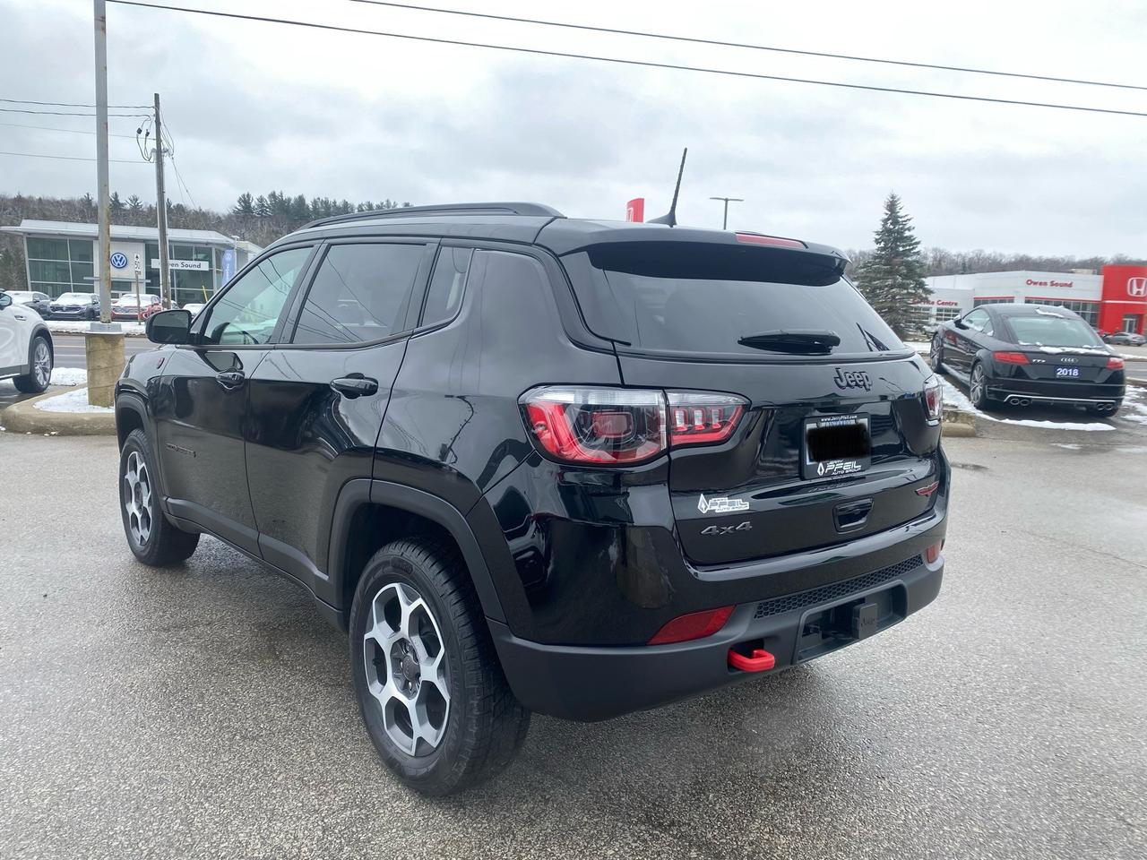 2022 Jeep Compass Trailhawk - Low KM - Pano Roof - Back Up Cam Photo
