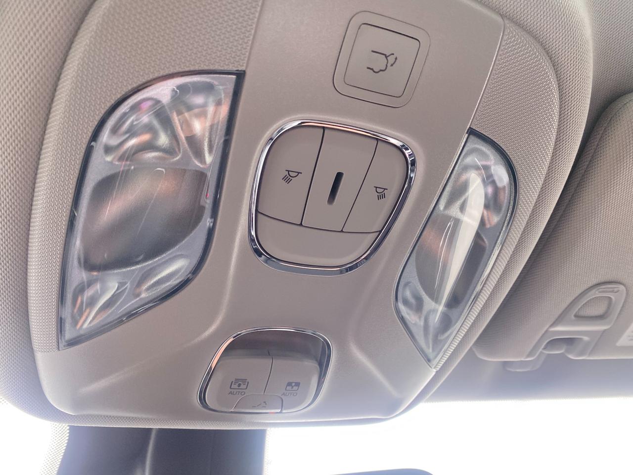 2022 Jeep Compass Trailhawk - Low KM - Pano Roof - Back Up Cam Photo