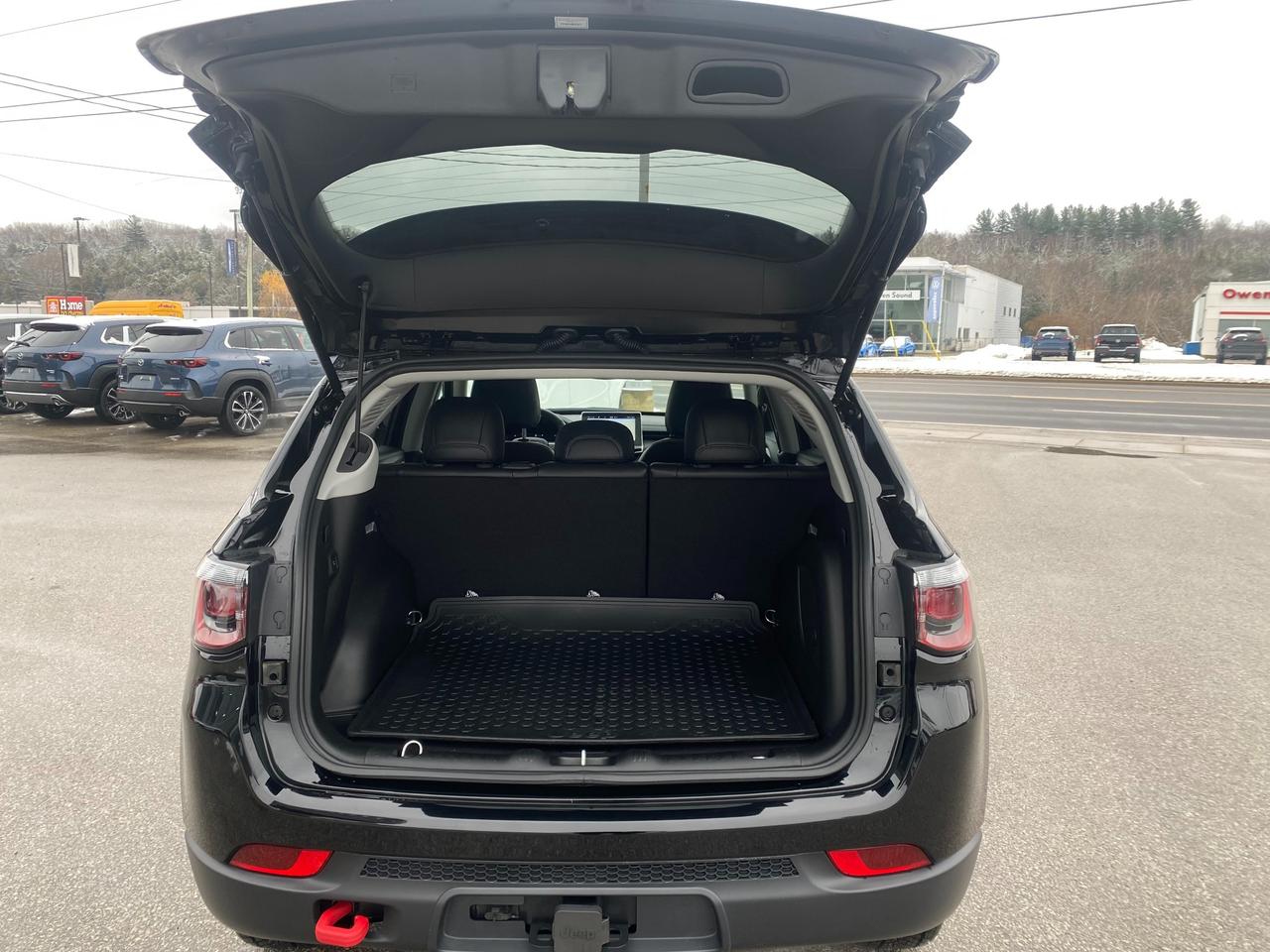 2022 Jeep Compass Trailhawk - Low KM - Pano Roof - Back Up Cam Photo