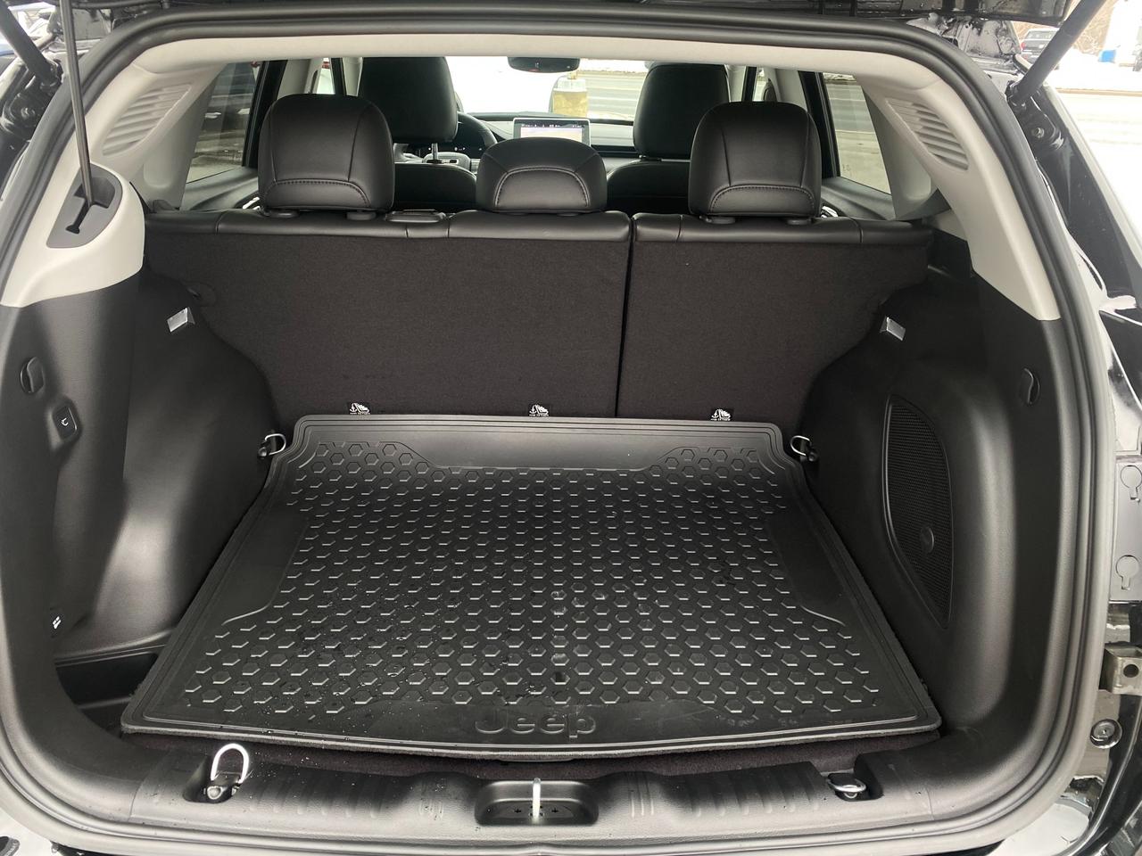 2022 Jeep Compass Trailhawk - Low KM - Pano Roof - Back Up Cam Photo