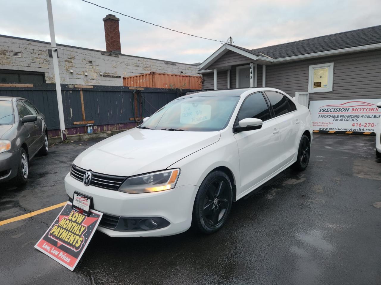 2013 Volkswagen Jetta TDI - Photo #2