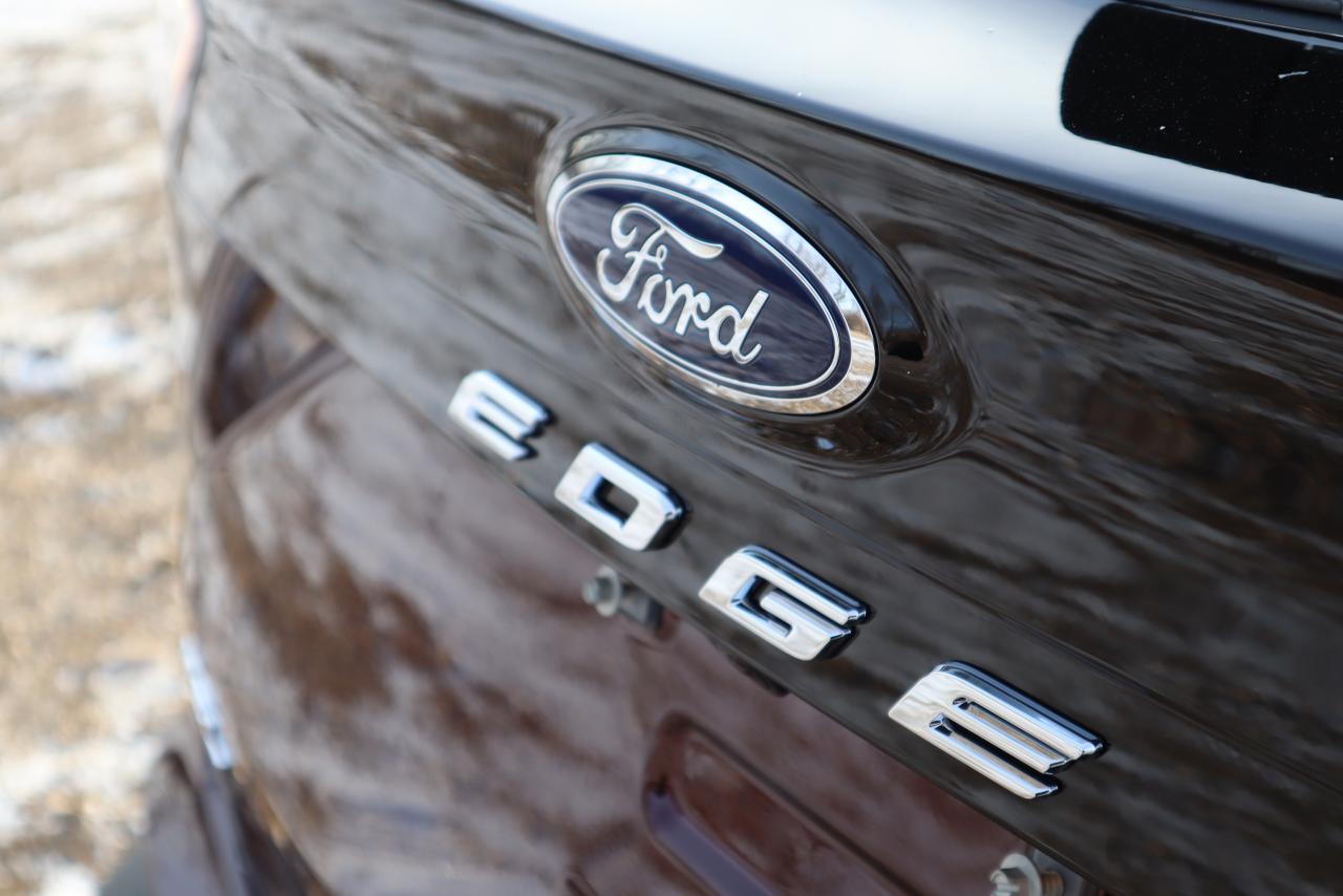 2024 Ford Edge SEL Photo5