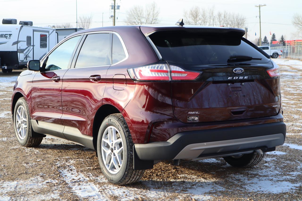 2024 Ford Edge SEL Photo5