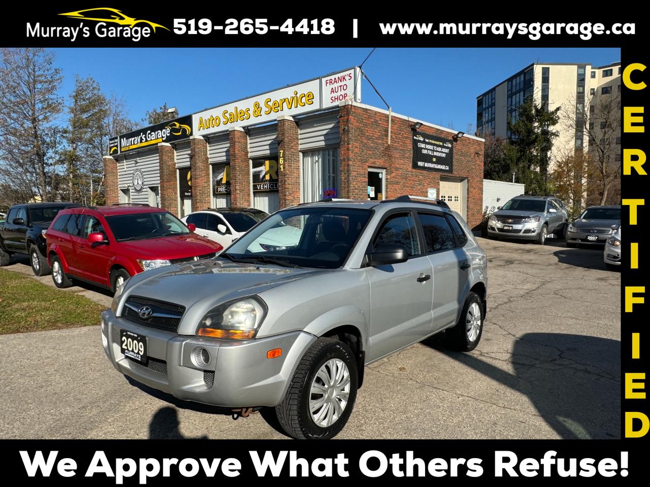 2009 Hyundai Tucson GL - Photo #1