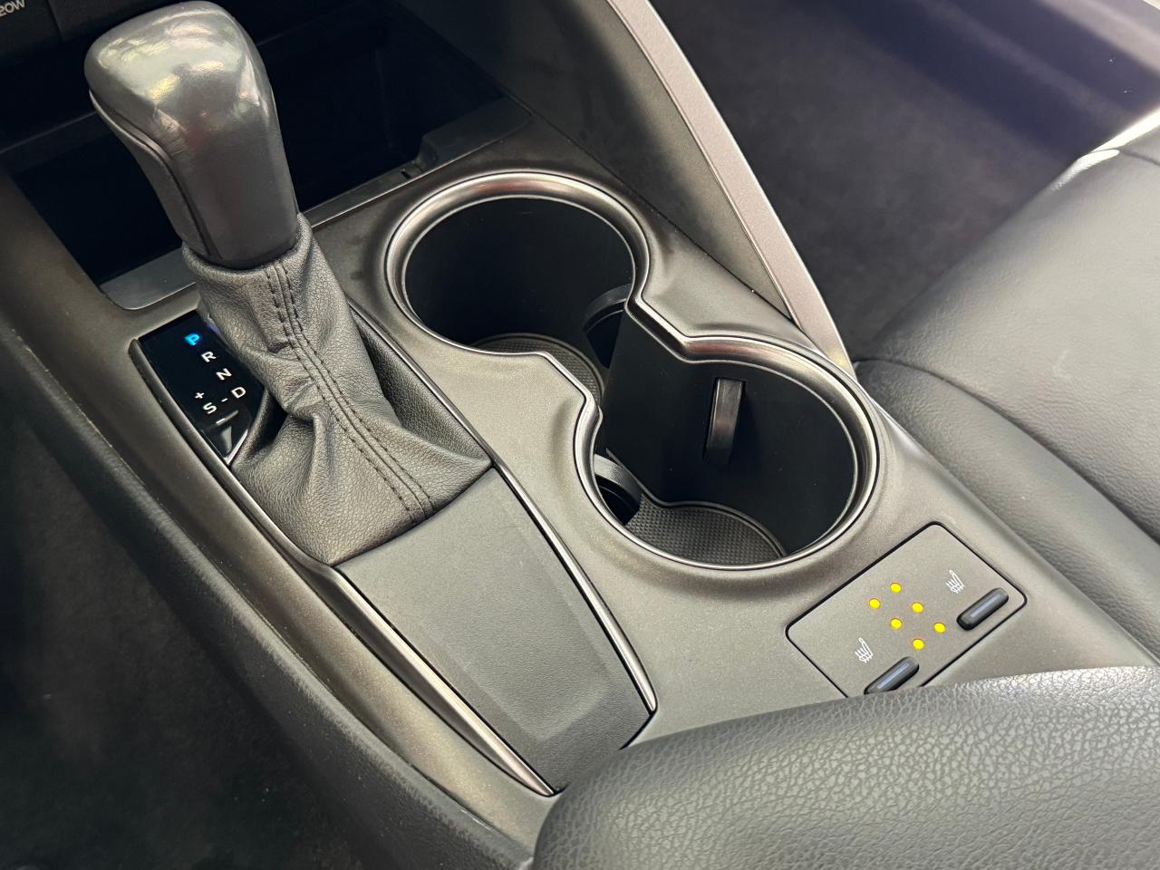 2021 Toyota Camry SE+New Tires+Lanekeep+Adaptive Cruise+CLEAN CARFAX - Photo #37