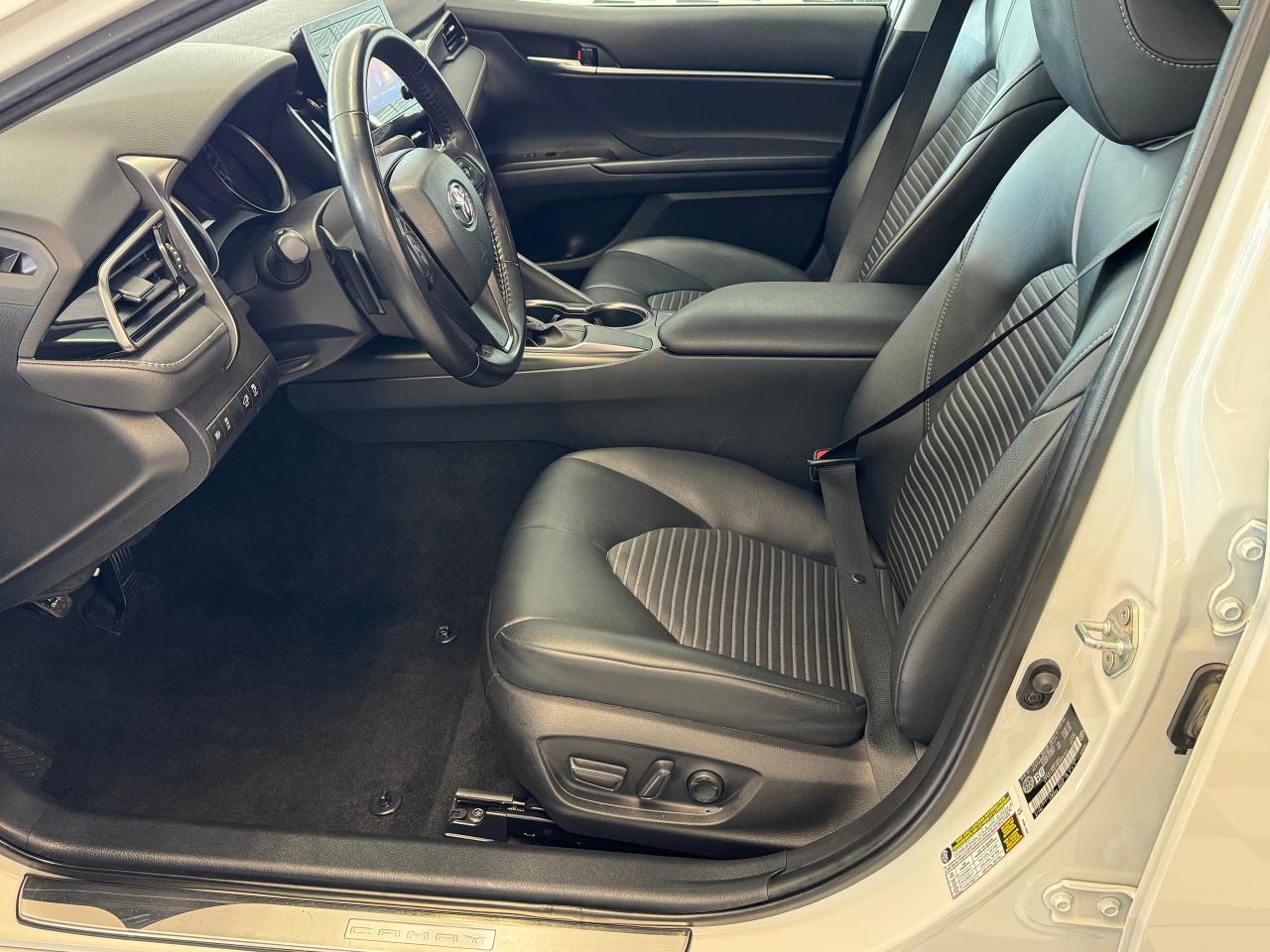 2021 Toyota Camry SE+New Tires+Lanekeep+Adaptive Cruise+CLEAN CARFAX - Photo #19