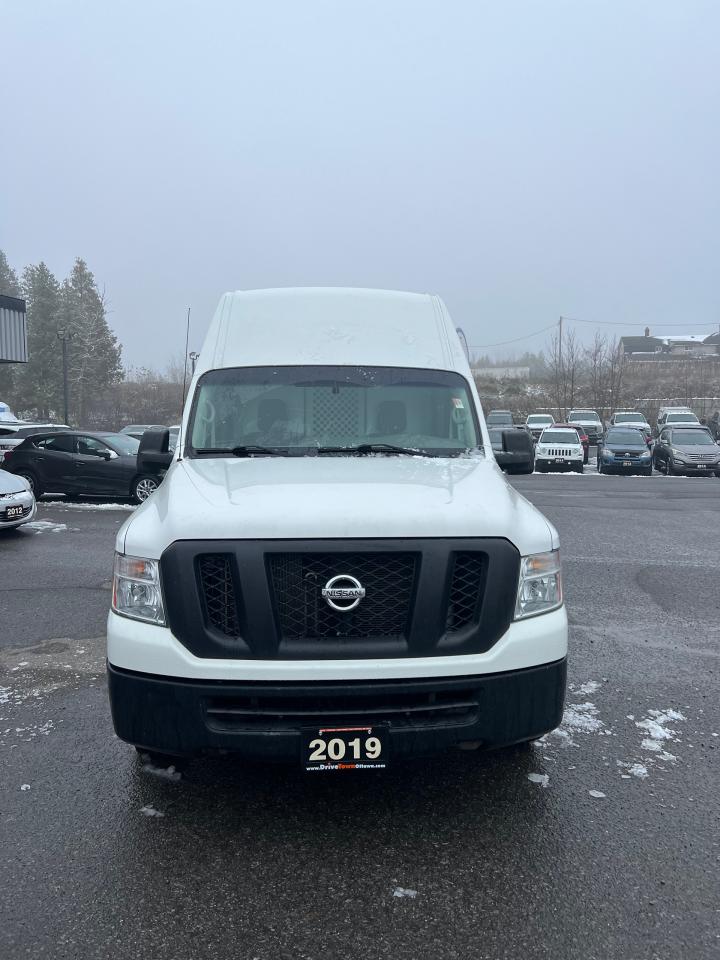 2019 Nissan NV 2500 SV HIGH ROOF Photo4