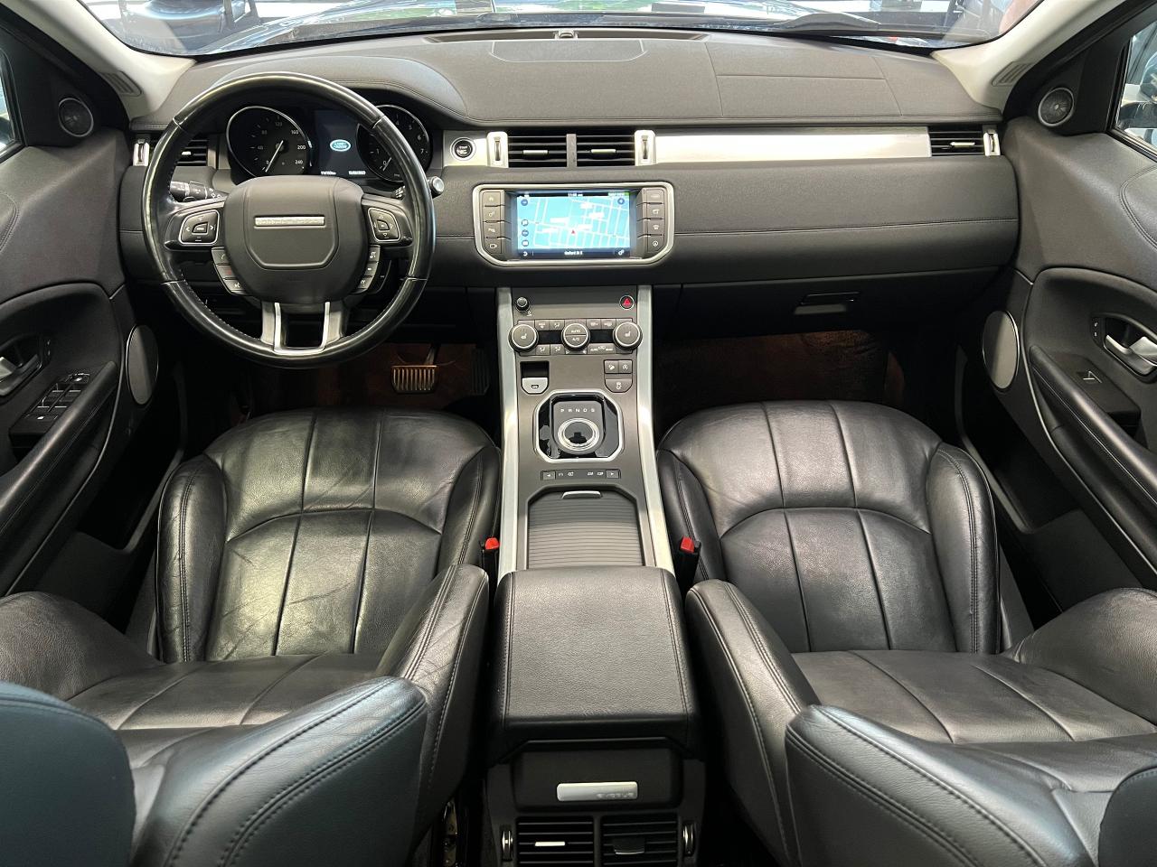 2017 Land Rover Range Rover Evoque SE+GPS+Roof+Heated Leather+CLEAN CARFAX Photo8