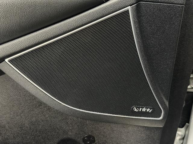 2016 Kia Sorento SX 7 Passenger V6 AWD+Roof+Blind Spot+CLEAN CARFAX Photo12