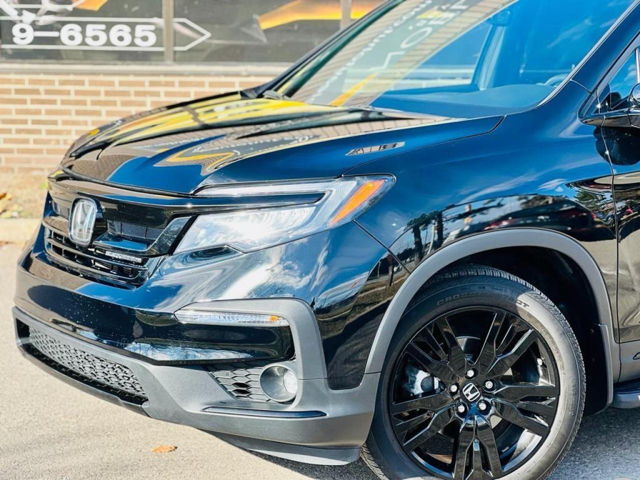 2020 Honda Pilot Black Edition Photo2