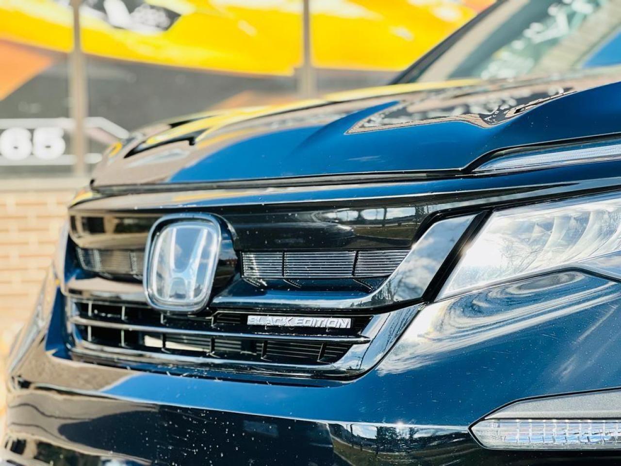 2020 Honda Pilot Black Edition Photo4