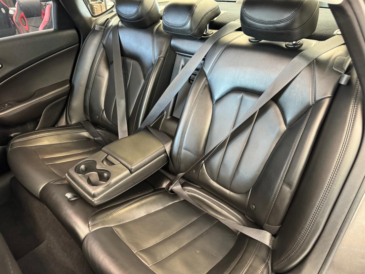 2016 Chrysler 200 C+GPS+Roof+Camera+Leather+RMT Start+CLEAN CARFAX Photo26
