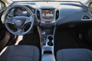 2018 Chevrolet Cruze LT*Heated Seats*CarPlay*Rear Cam*1.4L-4cyl - Photo #9