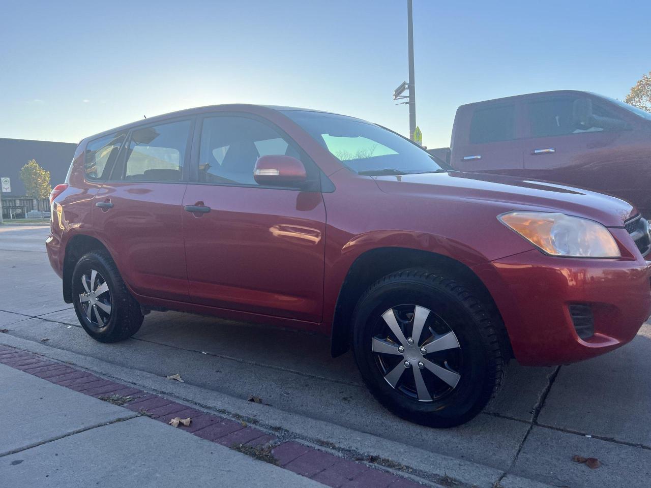 2010 Toyota RAV4 2WD 4dr I4 Base - Photo #6