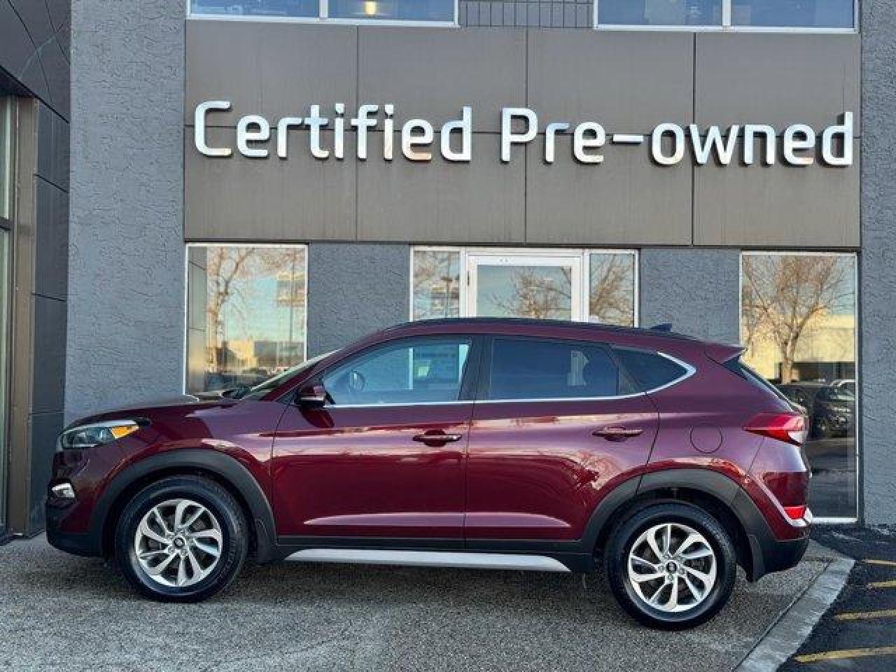 Used 2017 Hyundai Tucson LUXURY w/ AWD / PANORAMIC ROOF / NAVIGATION for sale in Calgary, AB