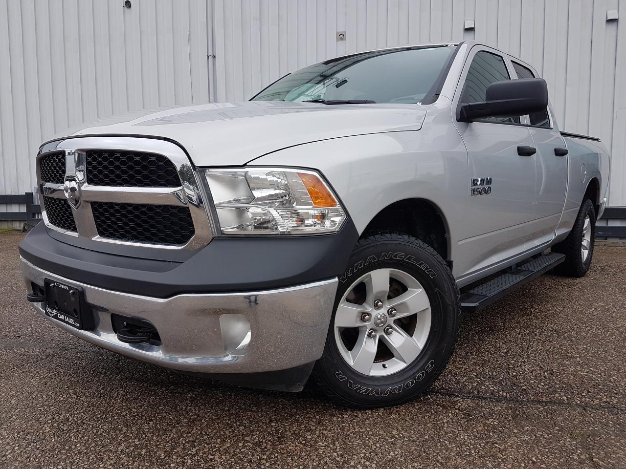 2018 RAM 1500 SXT Quad Cab 4x4 *TONNEAU COVER*