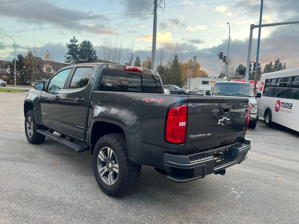 2017 Chevrolet Colorado 4WD LT - Photo #6