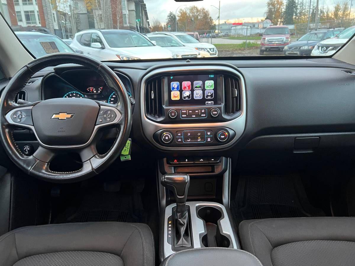 2017 Chevrolet Colorado 4WD LT - Photo #17