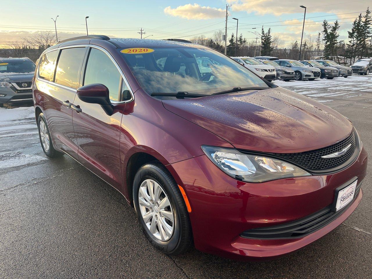 Used 2020 Chrysler Pacifica L for sale in Charlottetown, PE