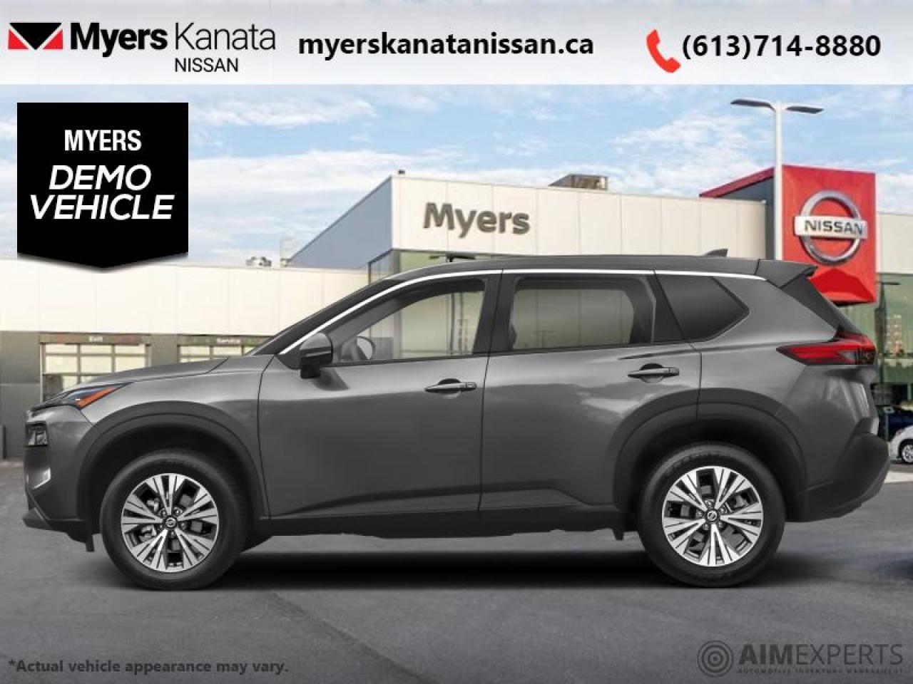 Used 2023 Nissan Rogue SV MOONROOF for sale in Kanata, ON