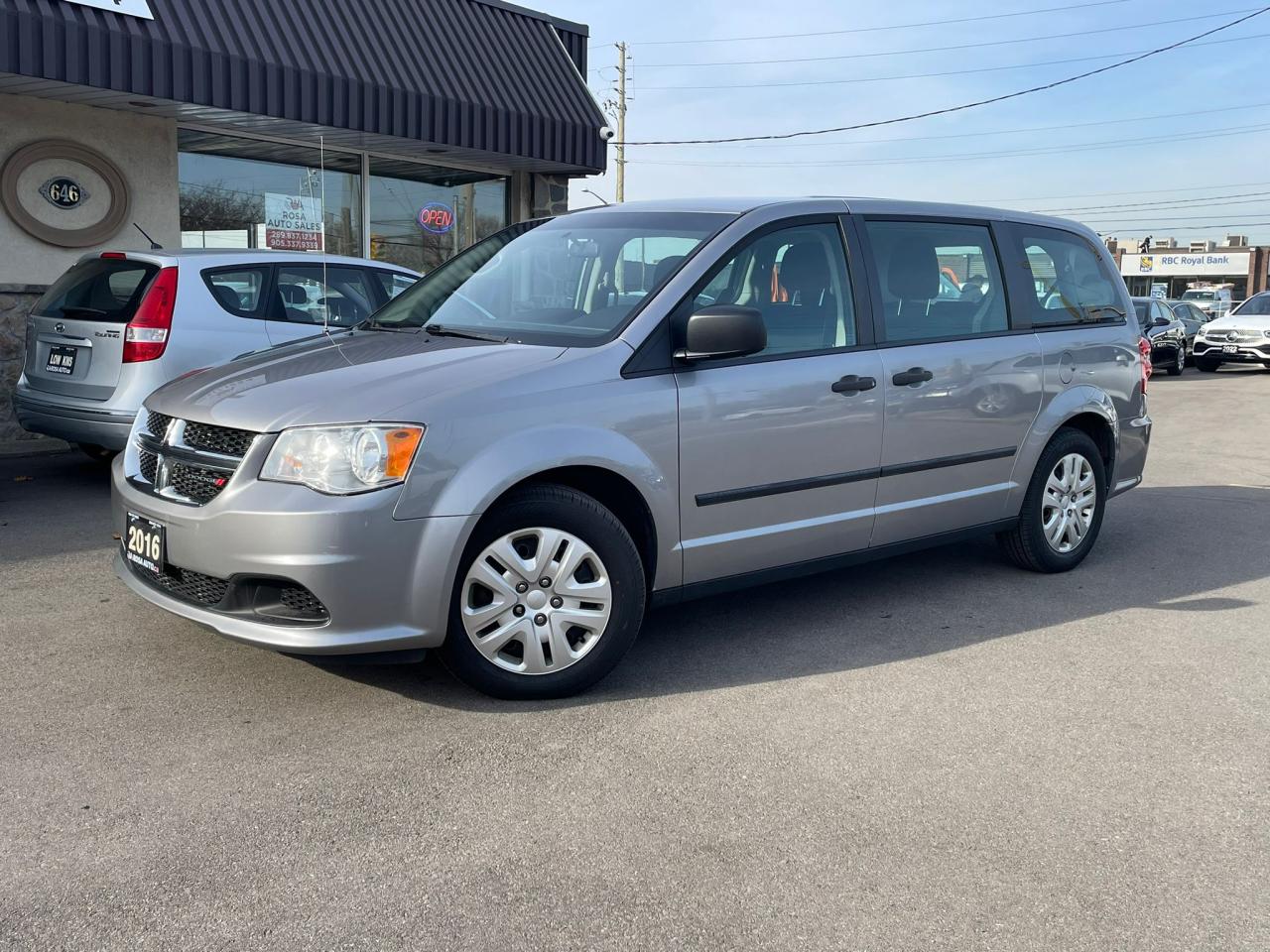 2016 Dodge Grand Caravan AUTO FAMILY VAN NEW TIRE+ NEW BRAKES TOW HITCH - Photo #1
