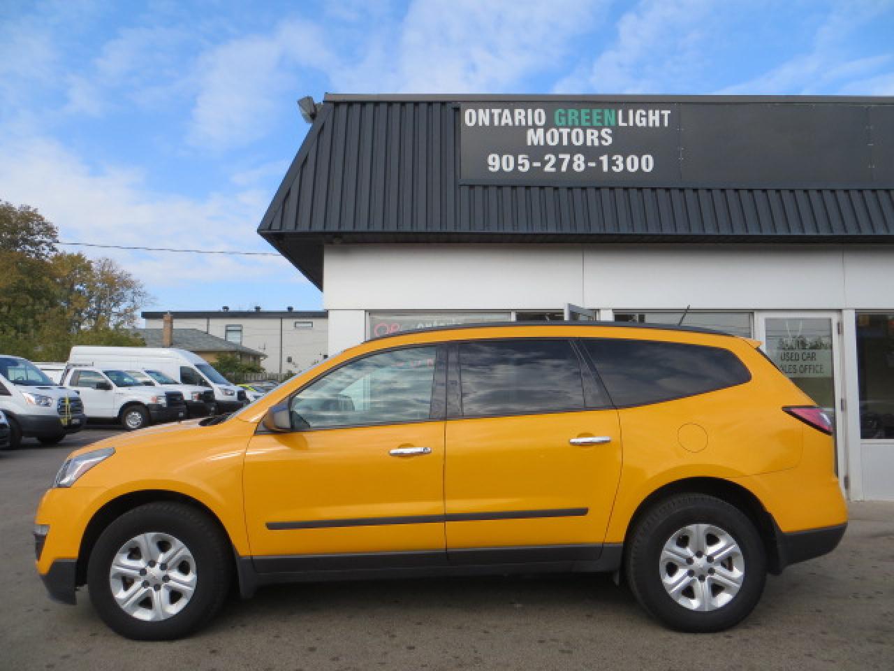 2016 Chevrolet Traverse CERTIFIED, ALL WHEEL DRIVE, LOW KM, 8 PASSENGERS - Photo #1