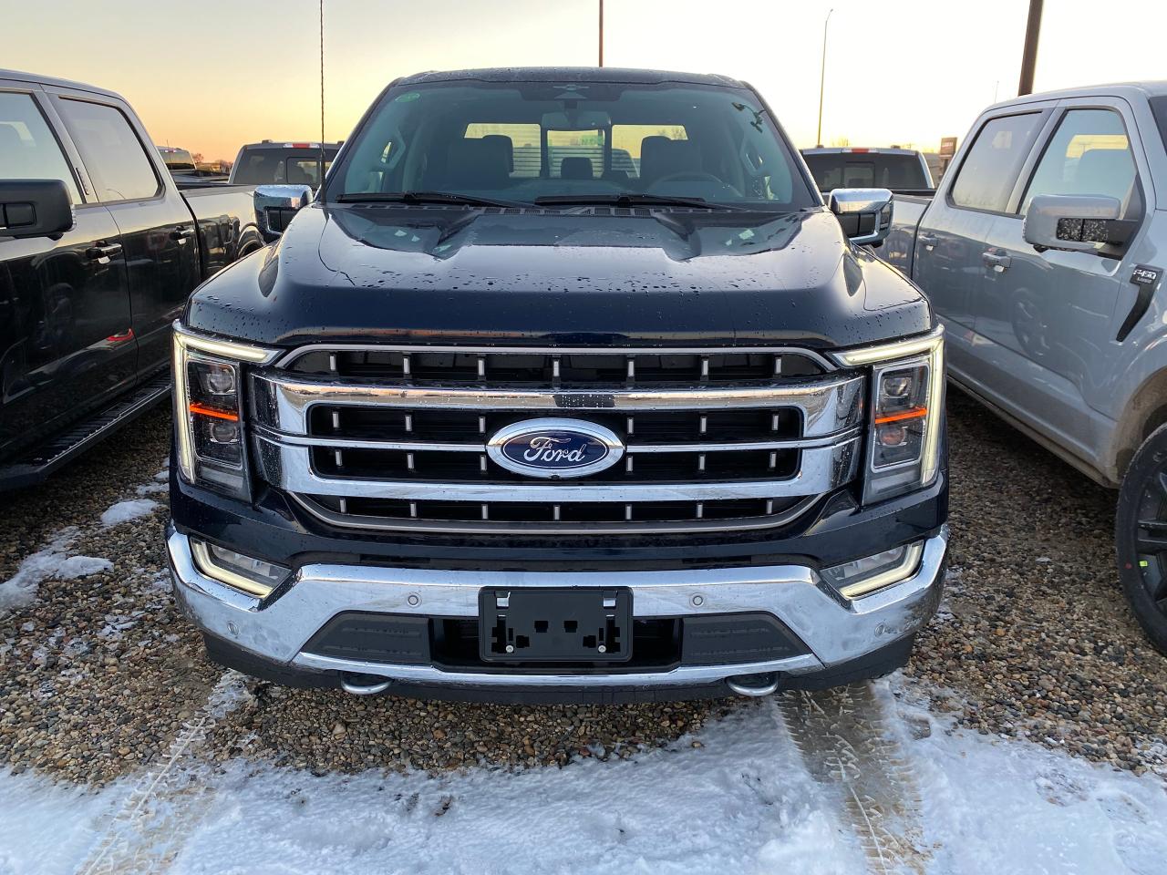 2023 Ford F-150 LARIAT 4WD SUPERCREW 5.5' BOX 502A Photo5