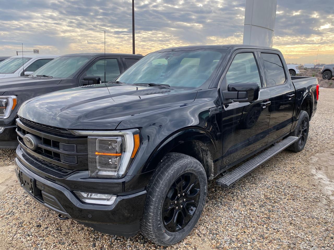 New 2023 Ford F-150 LARIAT 4WD SUPERCREW 5.5' BOX 502A for sale in Elie, MB